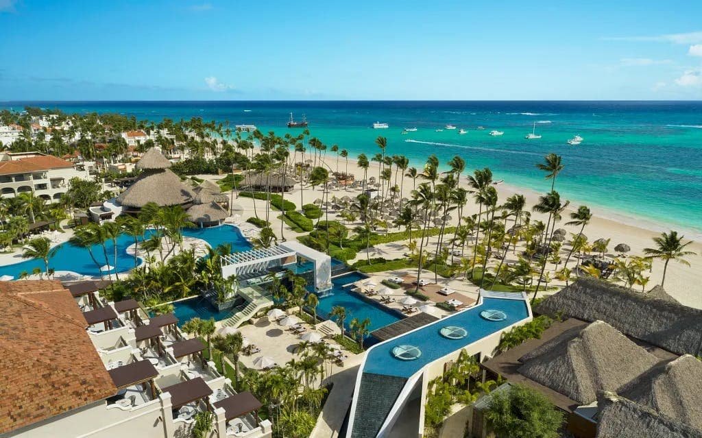Secrets Royal Beach Punta CanaPunta Cana Ave. Alemania S/N, El Cortecito, Bávaro Beach Punta Cana 1-809-221-4646 reservations.serpc@secretsresorts.com http://www.secretsresorts.com/royal-beach-punta-cana