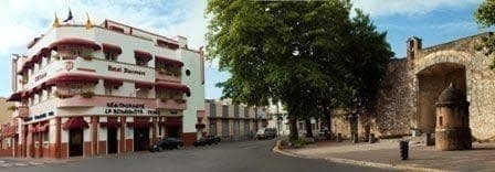 Hotel Discovery, Santo Domingo, Distrito Nacional, Dominican RepublicSanto Domingo Calle Arzobispo Nouel No. 402 Santo Domingo 1-809-687-4048 reservaciones@discoverygranhotel.com http://discoverygranhotel.com
