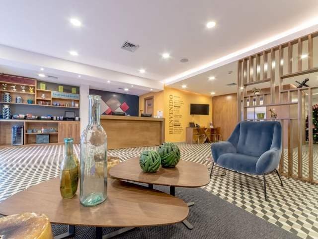 Novus Plaza HodelpaSanto Domingo Calle El Conde, esq. Hostos, Ciudad Colonial Santo Domingo 809-688-5500 reservas@hodelpa.comhttp://hodelpa.com/es/hoteles/ciudad-colonial/novus-plaza-hodelpa